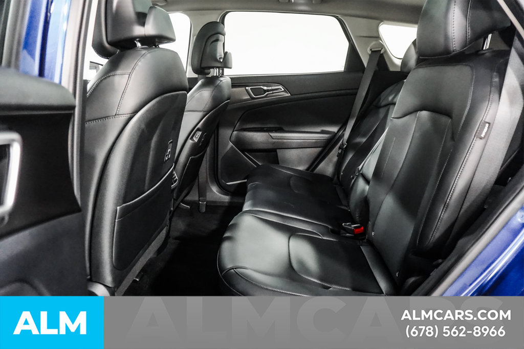 Used 2025 Kia Sportage EX w/ Premium Package FWD image 17