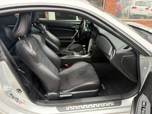 Used 2013 Subaru BRZ Limited RWD image 11