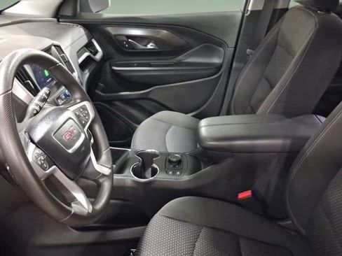 Used 2023 GMC Terrain SLE w/ Driver Convenience Package AWD/4WD image 9