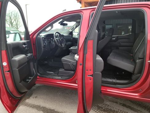 Used 2019 Chevrolet Silverado 1500 Custom w/ Custom Value Package image 7