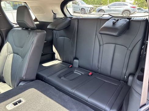 Used 2025 INFINITI QX60 Pure w/ Cargo Package AWD/4WD image 24
