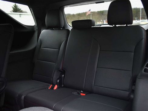 New 2026 Chevrolet Traverse RS image 14