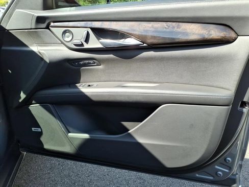 Used 2018 Cadillac CT6 Luxury image 9