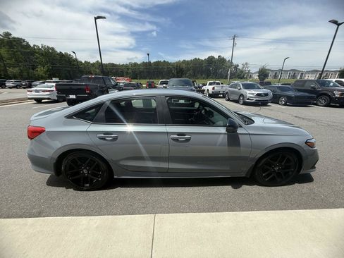 Used 2024 Honda Civic Sport image 7