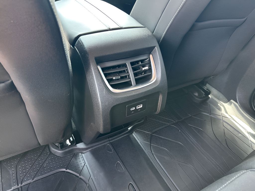 Used 2024 Chevrolet Blazer LT w/ Convenience Package FWD image 41