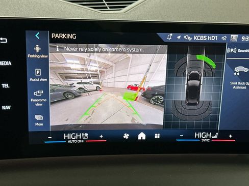 Used 2025 BMW 228i xDrive w/ Premium Package image 18