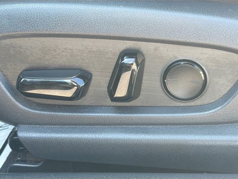 Used 2023 Lexus ES 350 F Sport w/ Accessory Package (Z2) FWD image 25