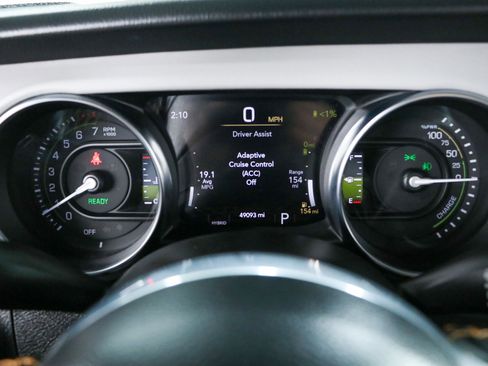 Used 2021 Jeep Wrangler Unlimited Sahara image 17