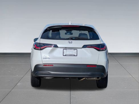 Certified 2025 Honda HR-V LX image 11