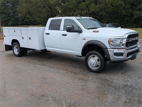 Used 2023 RAM 4500 Tradesman image 2