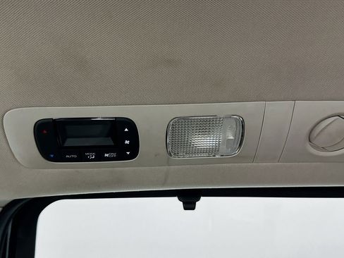 Used 2015 Honda Odyssey EX image 24