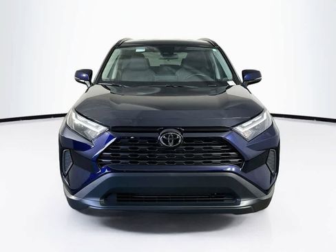 Used 2025 Toyota RAV4 XLE FWD image 6