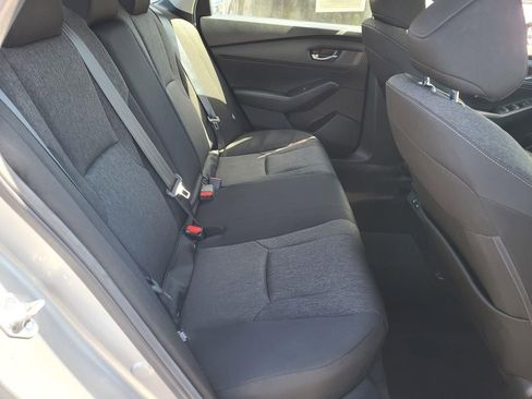 Used 2025 Honda Accord LX image 17