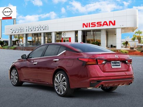 New 2025 Nissan Altima 2.5 SL image 3