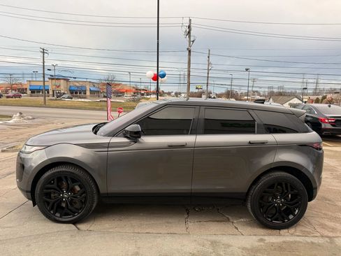 Used 2020 Land Rover Range Rover Evoque SE image 7