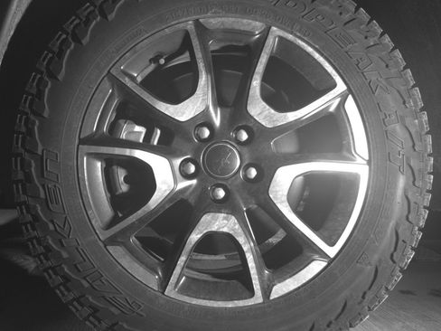 Used 2025 Jeep Compass Trailhawk image 12