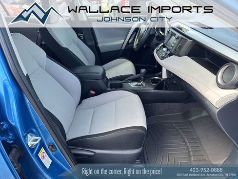 Used 2017 Toyota RAV4 XLE FWD image 37