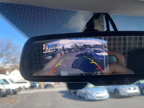 Used 2015 Ford Transit Connect XL image 18