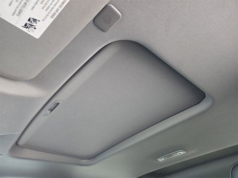 Used 2022 GMC Sierra 1500 Denali image 27