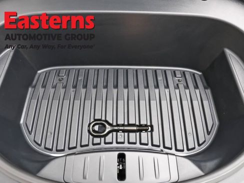 Used 2023 Tesla Model 3 Standard Range image 7