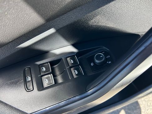 Used 2024 Volkswagen Jetta S FWD image 13