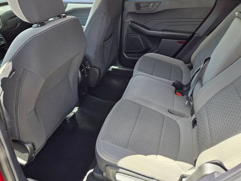 Used 2022 Ford Escape SE w/ Convenience Package FWD image 12