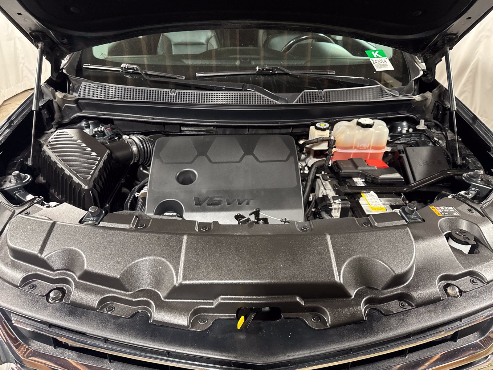 Used 2019 Chevrolet Traverse LT w/ LPO, Floor Liner Package AWD/4WD image 29