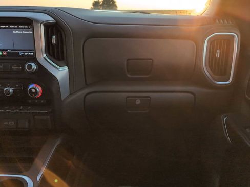 Used 2021 GMC Sierra 1500 SLT w/ SLT Premium Package image 27