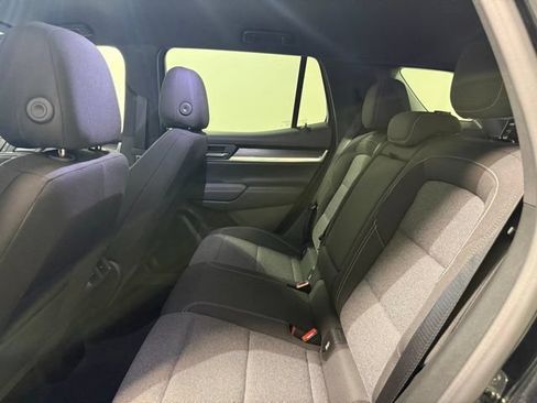 Certified 2025 GMC Terrain Elevation AWD/4WD image 22