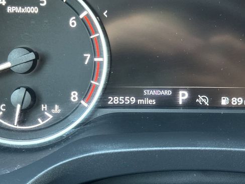 Certified 2025 Nissan Rogue SV image 22