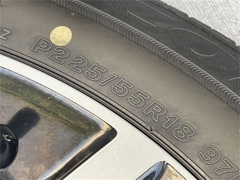 Used 2025 Mitsubishi Eclipse Cross Black Edition image 7