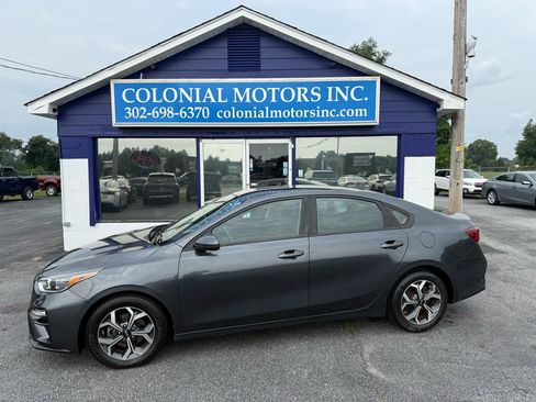 Used 2021 Kia Forte LXS FWD image 1