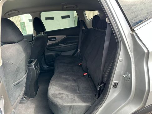 Used 2021 Nissan Murano SV AWD/4WD image 17
