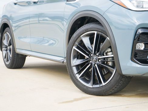 Certified 2023 INFINITI QX55 Essential image 2