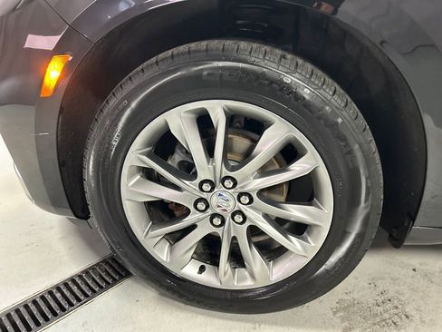 Used 2024 Buick Enclave Avenir w/ Avenir Technology Package AWD/4WD image 9