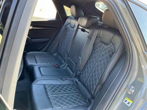 Used 2023 Audi SQ5 Premium Plus w/ Premium Plus Package AWD/4WD image 19