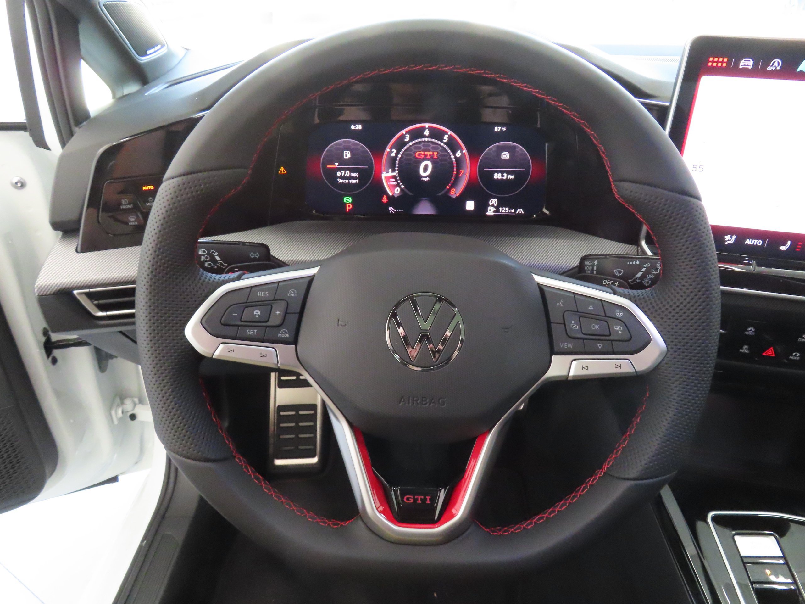 New 2026 Volkswagen GTI SE FWD image 14