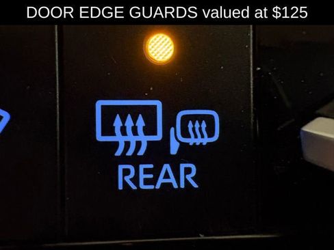 Used 2020 Toyota Highlander XLE image 9