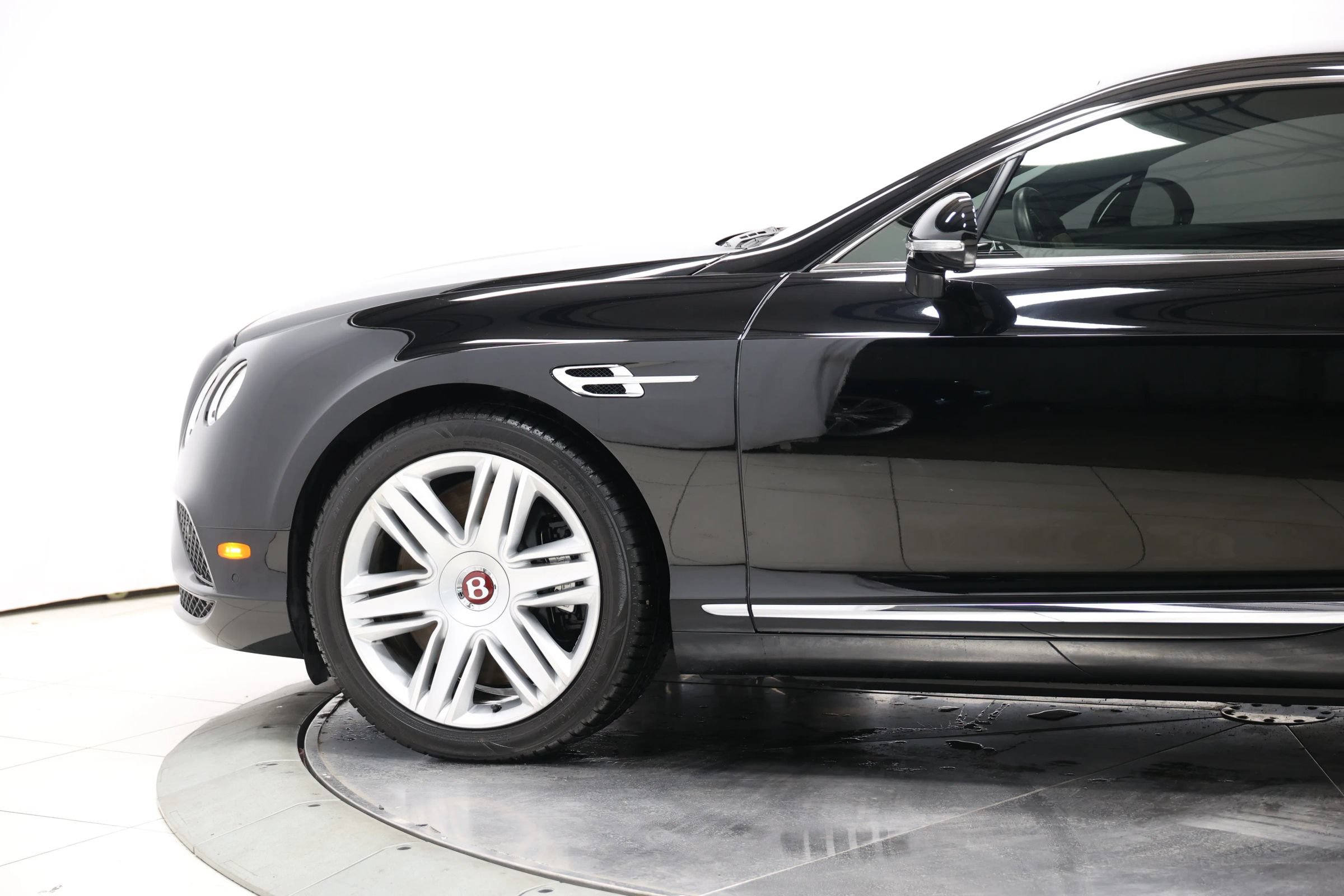 Used 2017 Bentley Continental GT AWD/4WD image 8