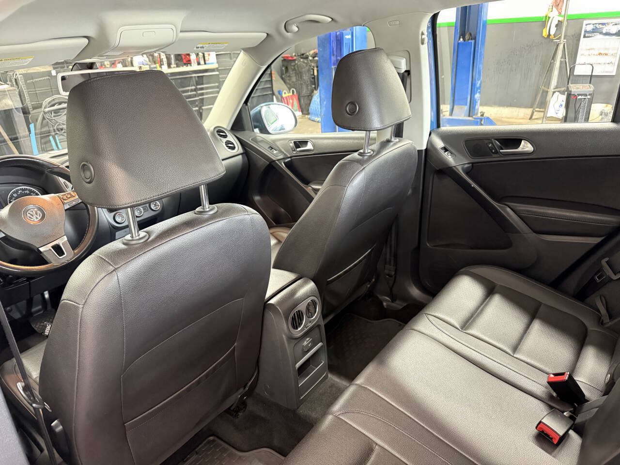 Used 2017 Volkswagen Tiguan S AWD/4WD image 13