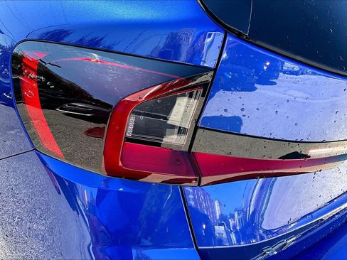 Used 2025 BMW X1 xDrive28i w/ M Sport Package image 15