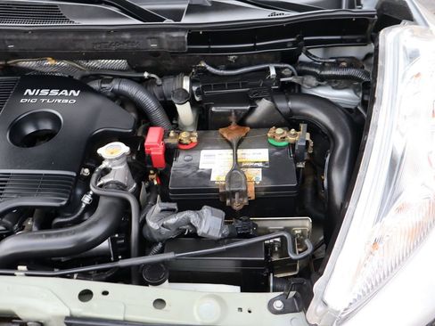 Used 2012 Nissan Juke SL image 40