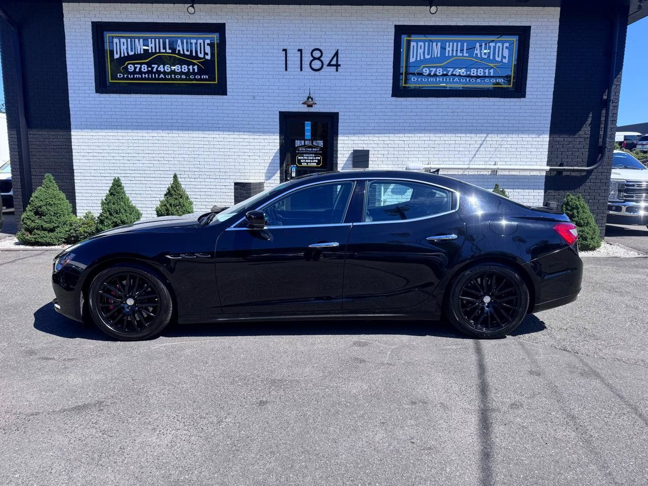 Used 2014 Maserati Ghibli S Q4 AWD/4WD image 2