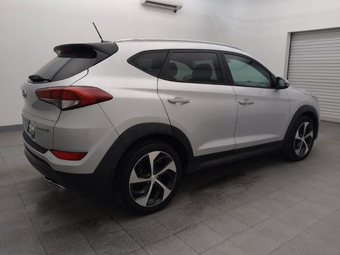 Used 2016 Hyundai Tucson Sport image 10