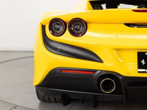 Certified 2021 Ferrari F8 Tributo RWD image 55