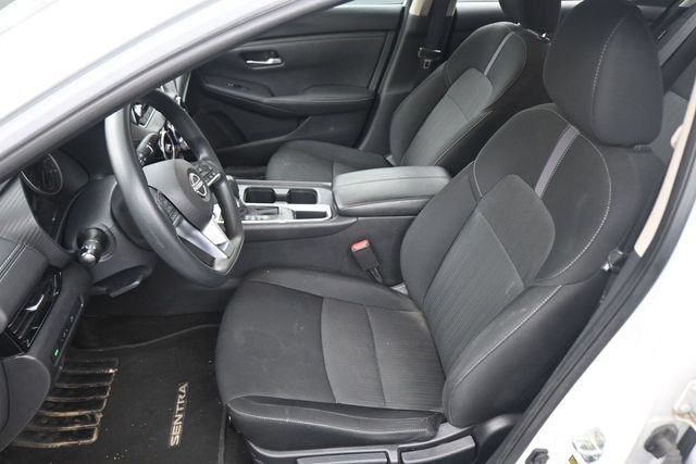 Used 2024 Nissan Sentra SV FWD image 22