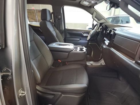 Used 2023 Chevrolet Silverado 1500 LT AWD/4WD image 18