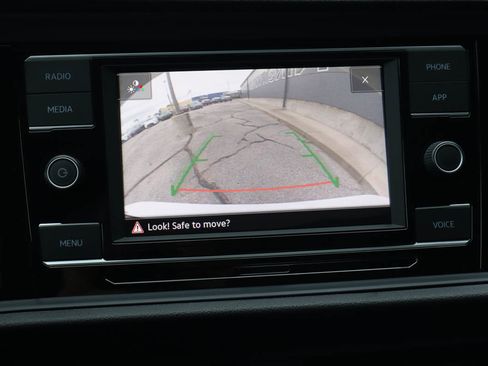 Used 2022 Volkswagen Jetta S FWD image 12