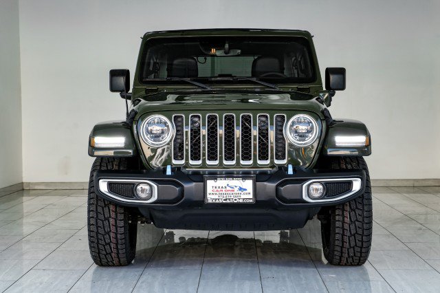 Used 2023 Jeep Wrangler Unlimited Sahara w/ Cold Weather Group AWD/4WD image 3