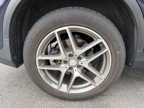 Used 2016 Mercedes-Benz GLC 300 w/ Sport Package image 9